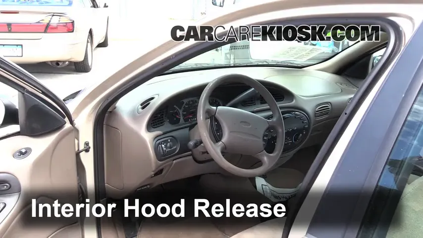 1999 Ford Taurus LX 3.0L V6 Capot